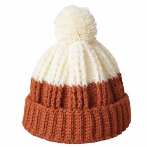 Gorro tejido con pompón